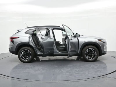 2025 Chevrolet Trax FWD 4dr LT