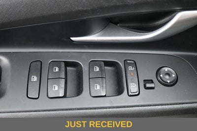 2024 Hyundai Elantra SEL IVT