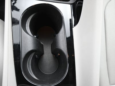 2024 Hyundai Elantra Limited IVT