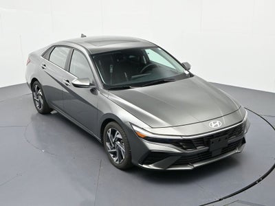 2025 Hyundai Elantra SEL Convenience IVT