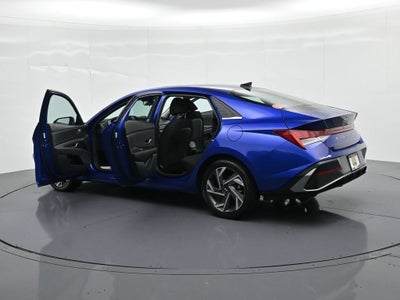 2025 Hyundai Elantra SEL Convenience IVT