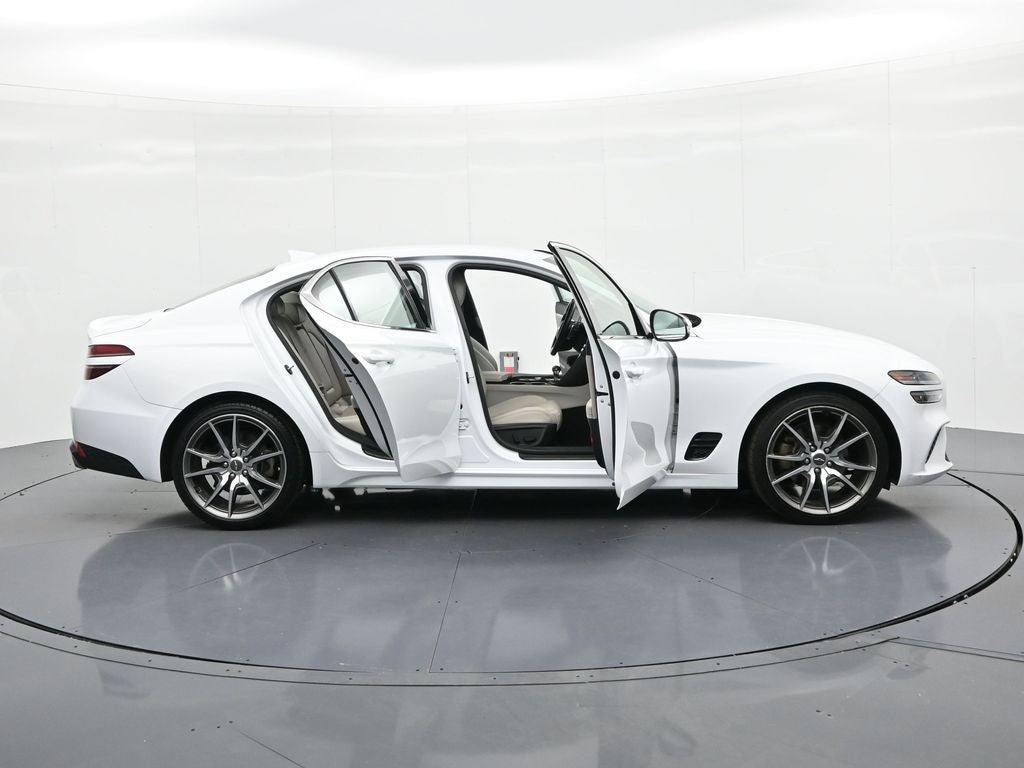 2023 Genesis G70 2.0T