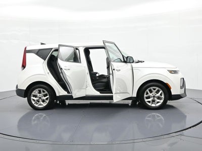 2021 Kia Soul S IVT
