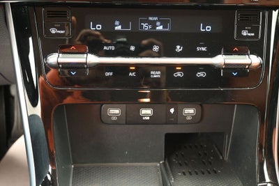 2023 Kia Carnival SX FWD