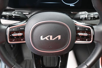 2023 Kia Carnival SX FWD