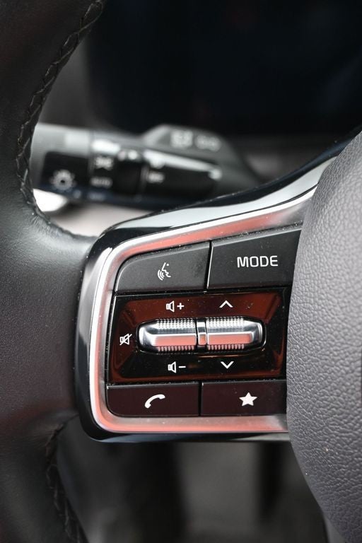 2023 Kia Carnival SX FWD