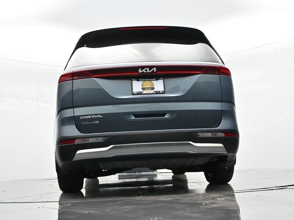 2023 Kia Carnival SX FWD