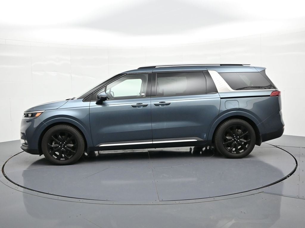 2023 Kia Carnival SX FWD
