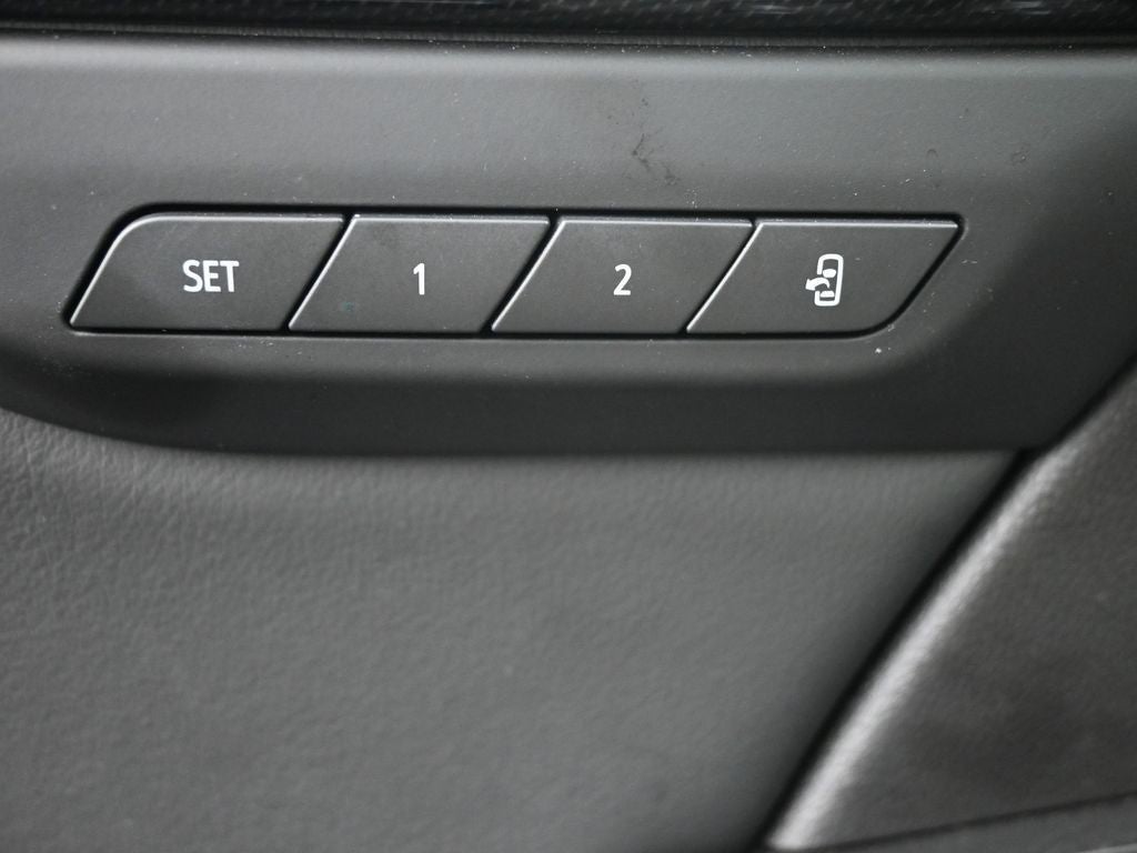 2023 Buick Envision FWD 4dr Essence