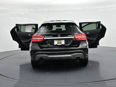 2015 Mercedes-Benz GLA 4MATIC® 4dr GLA 250