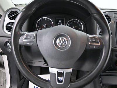 2014 Volkswagen Tiguan 4MOTION 4dr Auto S