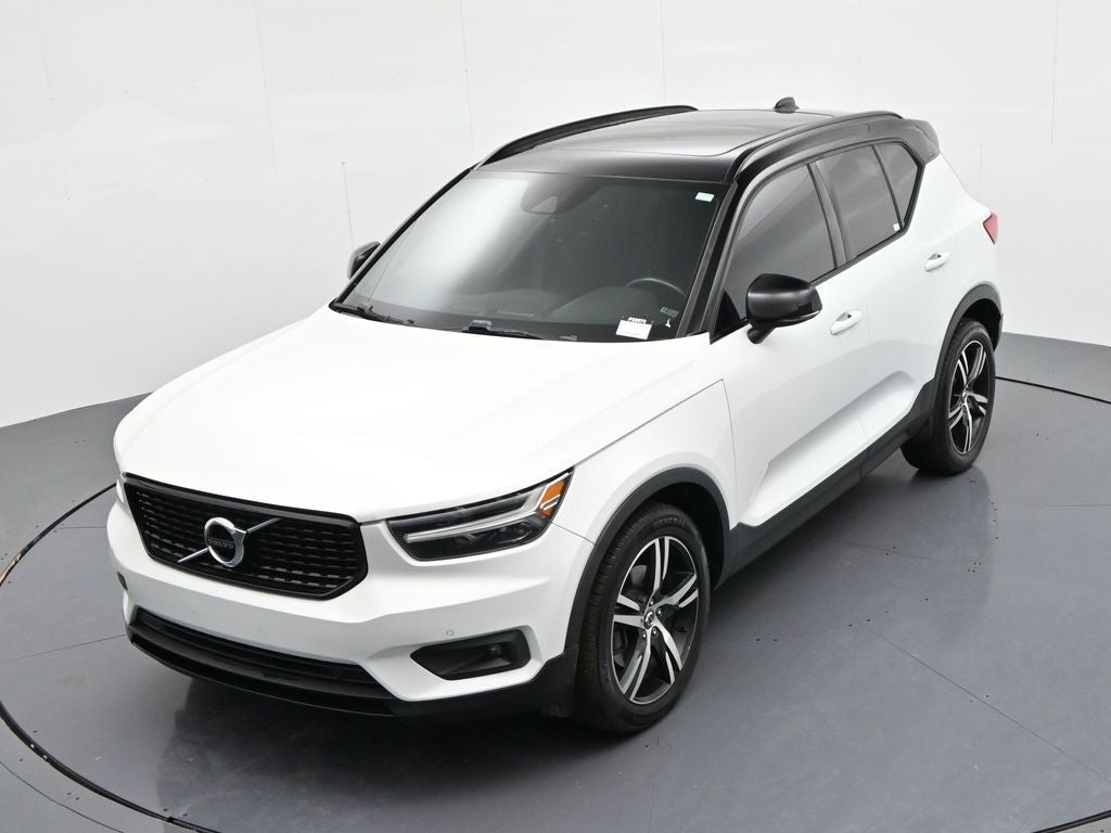 2020 Volvo XC40 T4 FWD R-Design