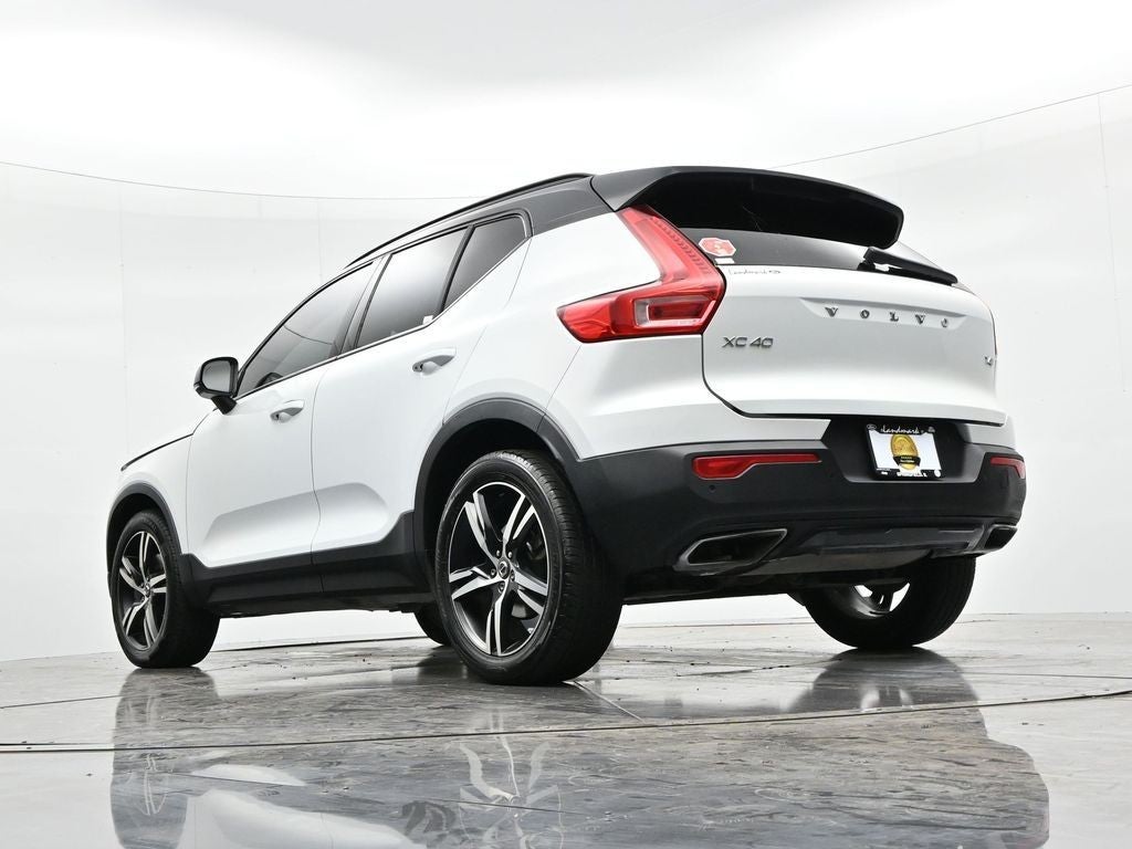 2020 Volvo XC40 T4 FWD R-Design