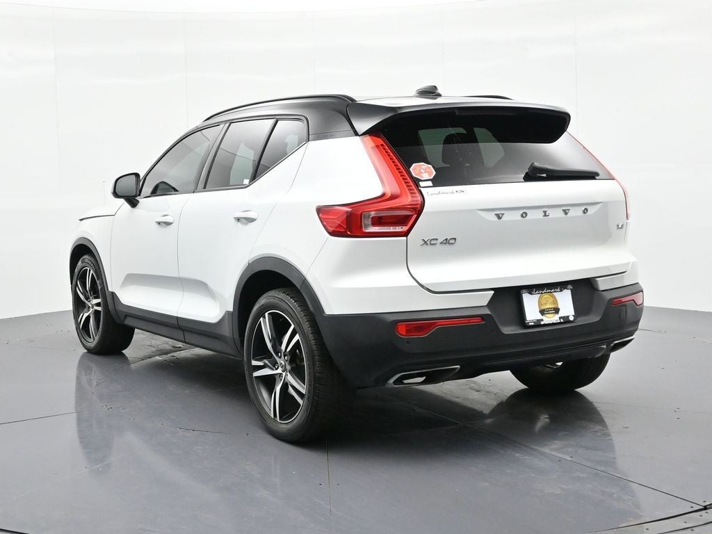 2020 Volvo XC40 T4 FWD R-Design